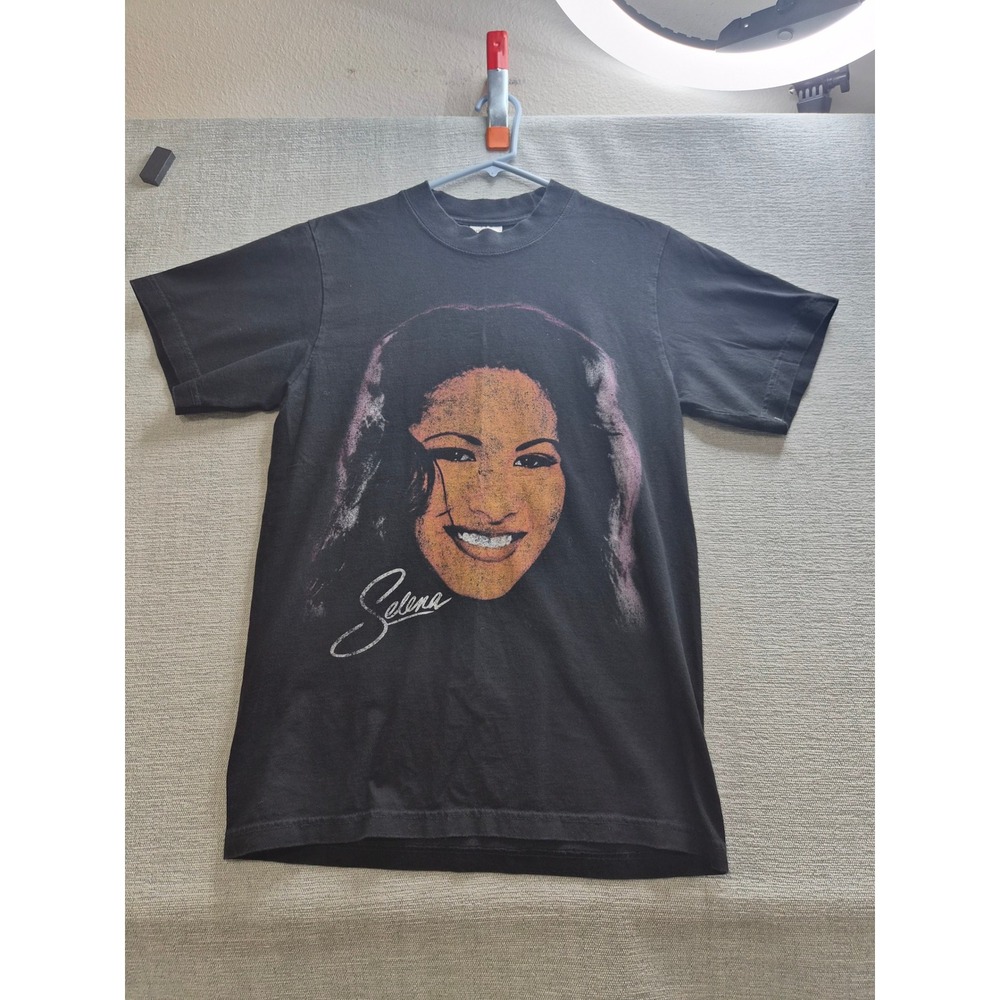 Vintage Shaka Wear Selena T Shirt Mens Small Black Graphic Print Cotton Casual